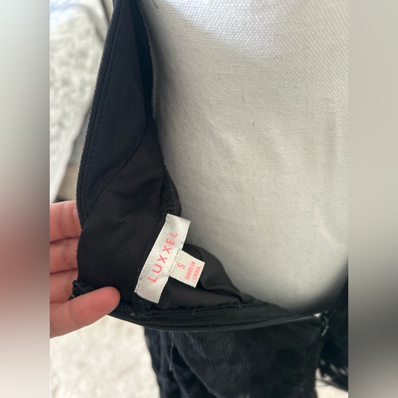 Luxell Black Cocktail Dress EUC Size Small - Picture 7 of 7